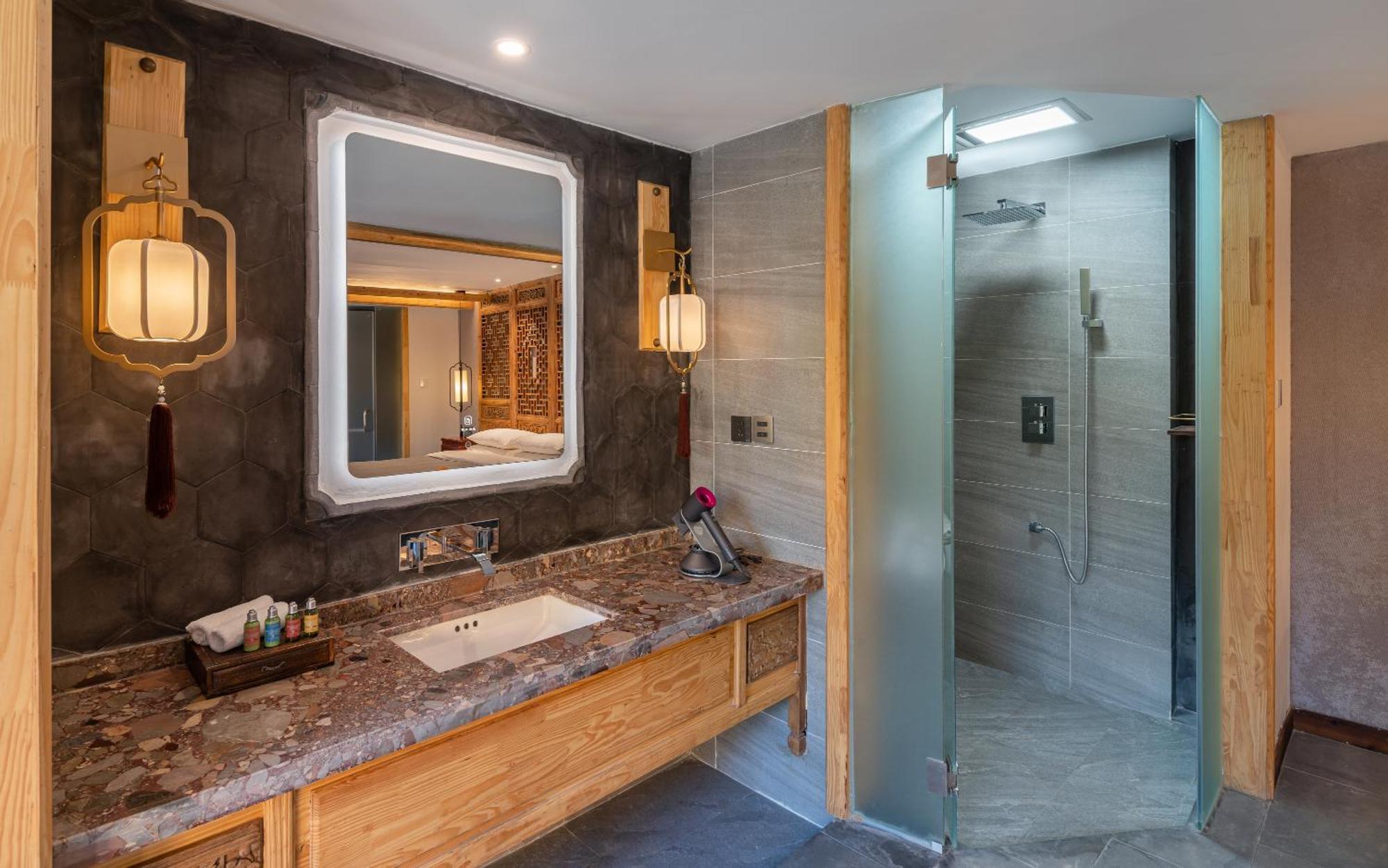 Lijiang Zen Garden Hotel Room photo