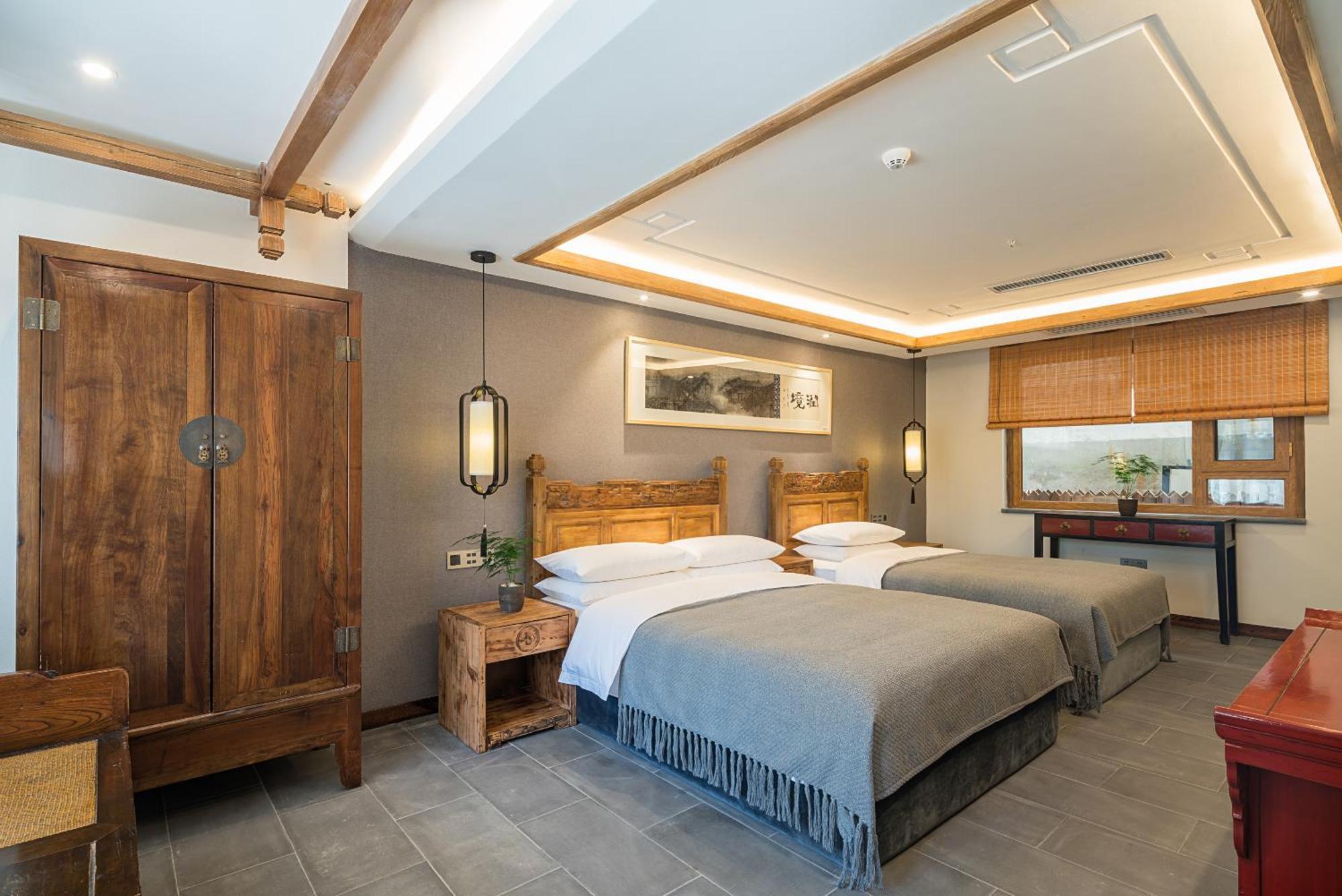 Lijiang Zen Garden Hotel Exterior photo