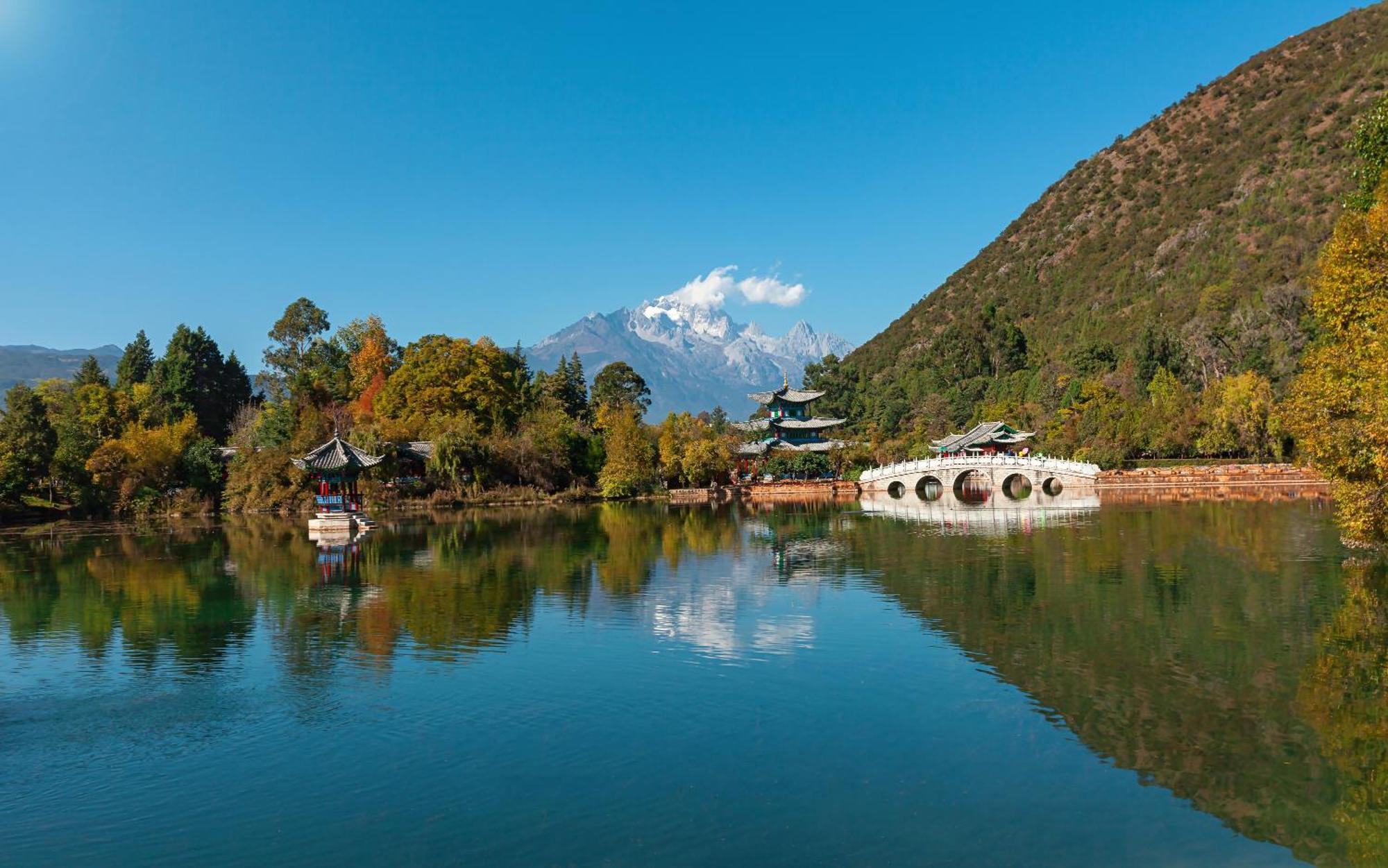 Lijiang Zen Garden Hotel Exterior photo
